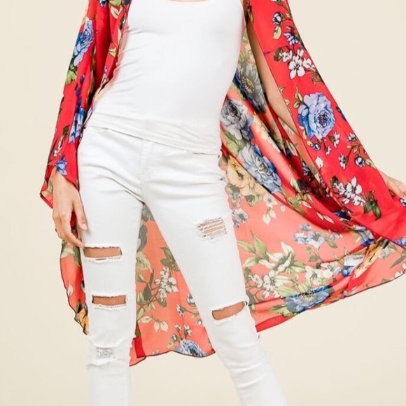 🌺PLUS floral kimono🌺 - Picture 2 of 4